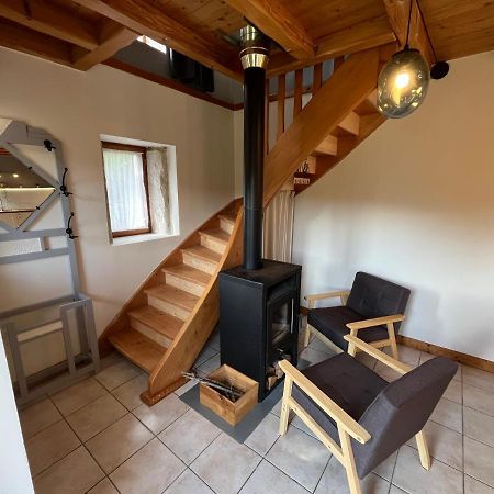 La Maison Des Commis Morestel Luaran gambar