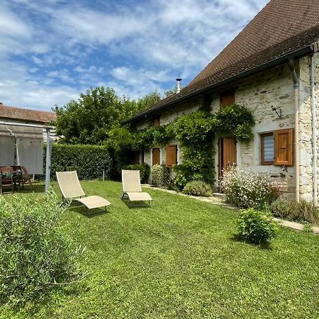 La Maison Des Commis Morestel Luaran gambar