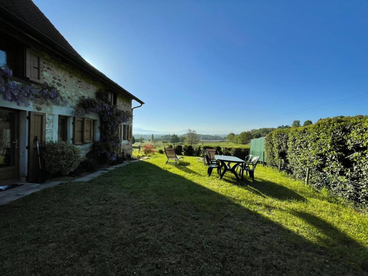 La Maison Des Commis Morestel Luaran gambar